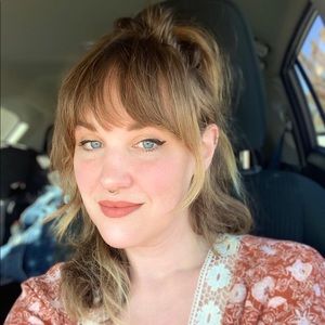 Meet your Posher, Rachel